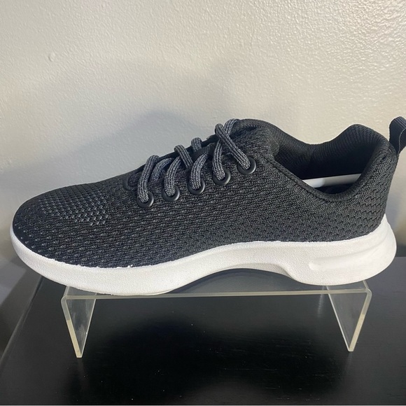 ATHLETIC WORKS WOMENS BLACK MEMORY FOAM SNEAKER ATHLETIC SHOES SZ 10, 6, 6, 7 - Picture 6 of 13